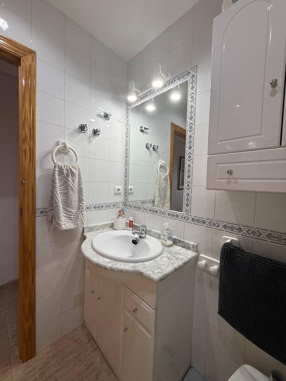 For sale - 2 Bedroom 1 Bathroom Apartment in Orihuela Costa - Campoamor  - Alicante