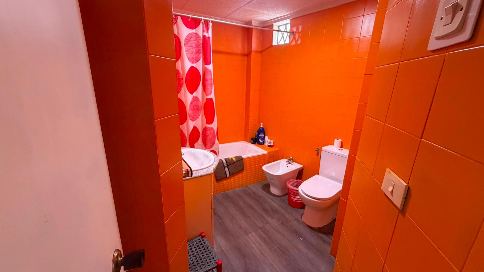 For sale - 3 Bedroom 2 Bathroom Apartment in Torrevieja - Torrevieja  - Alicante