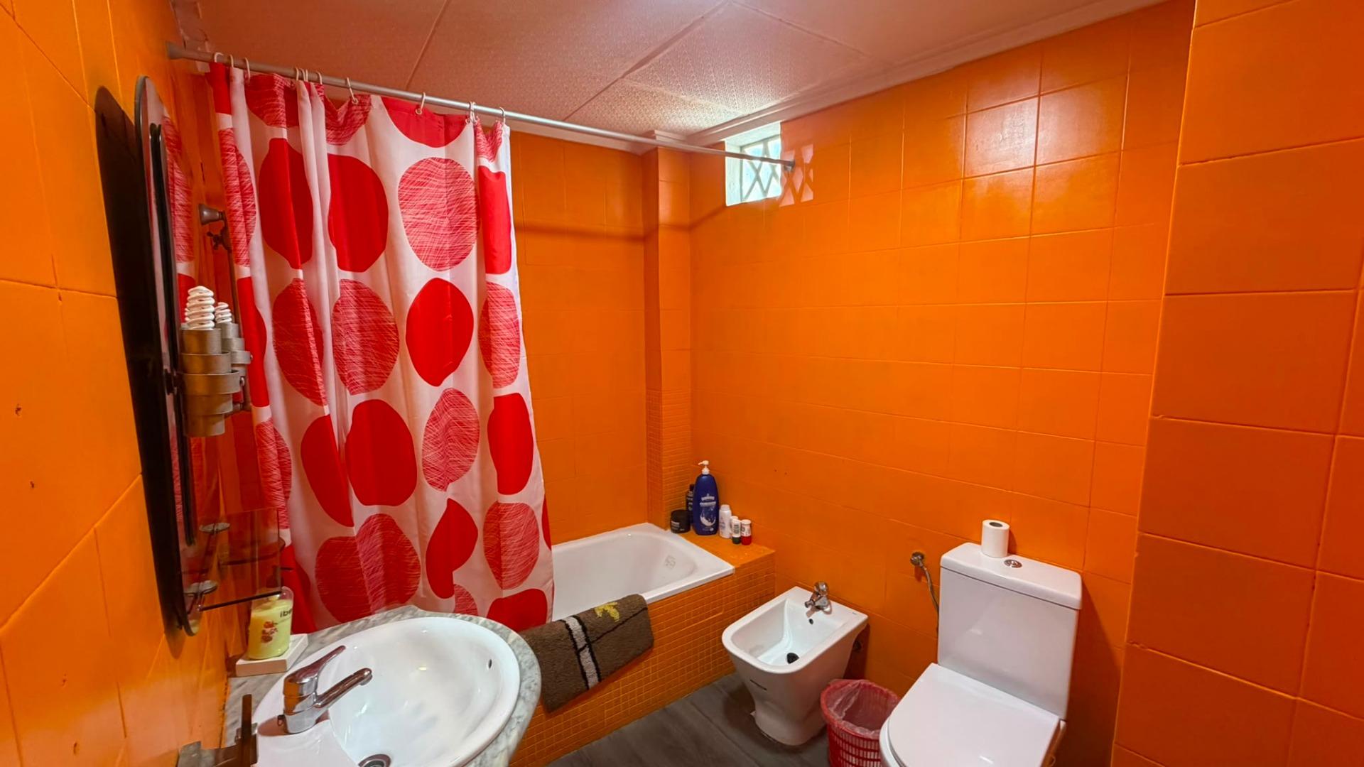 For sale - 3 Bedroom 2 Bathroom Apartment in Torrevieja - Torrevieja  - Alicante