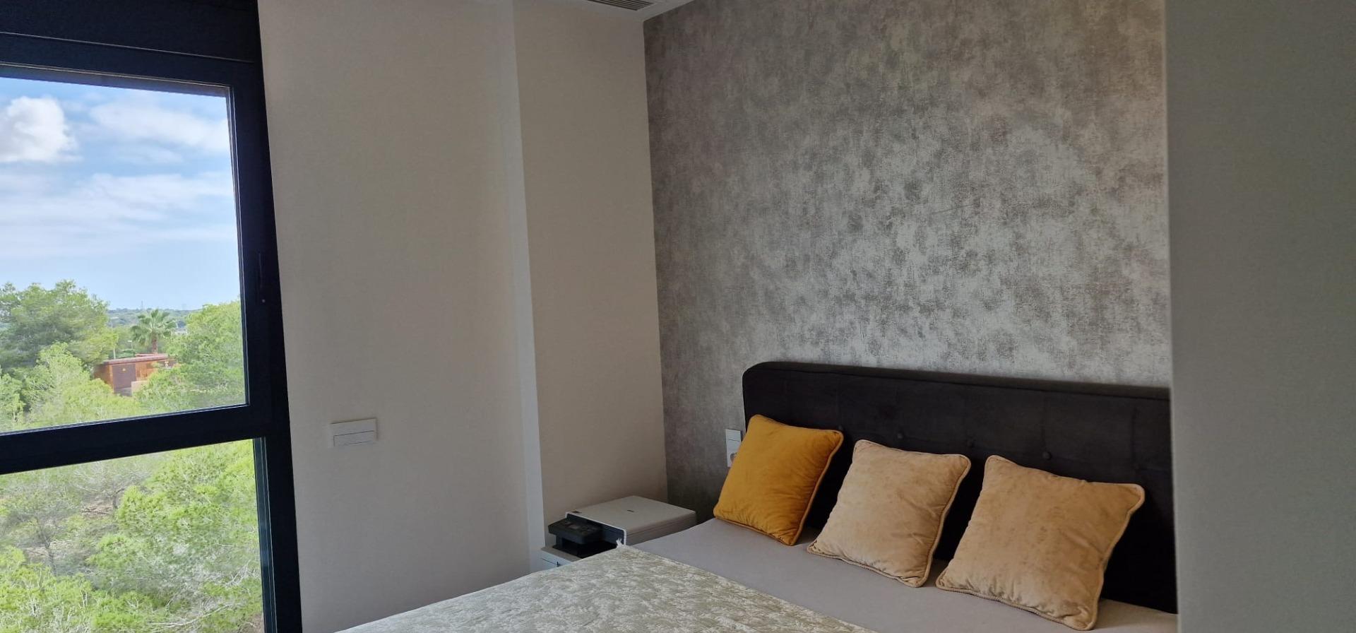 For sale - 3 Bedroom 2 Bathroom Apartment in Orihuela - Las Colinas Golf  - Alicante