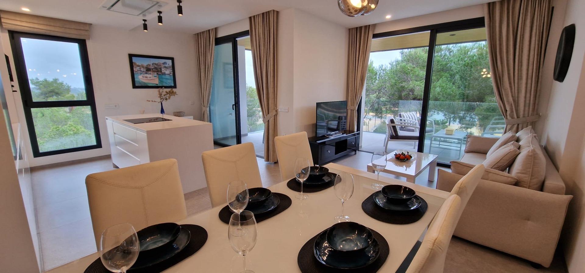 For sale - 3 Bedroom 2 Bathroom Apartment in Orihuela - Las Colinas Golf  - Alicante