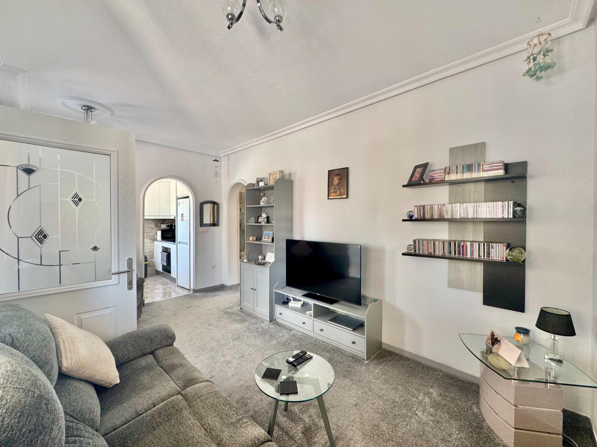 For sale - 2 Bedroom 1 Bathroom Town House in Playa Flamenca - La Florida  - Alicante