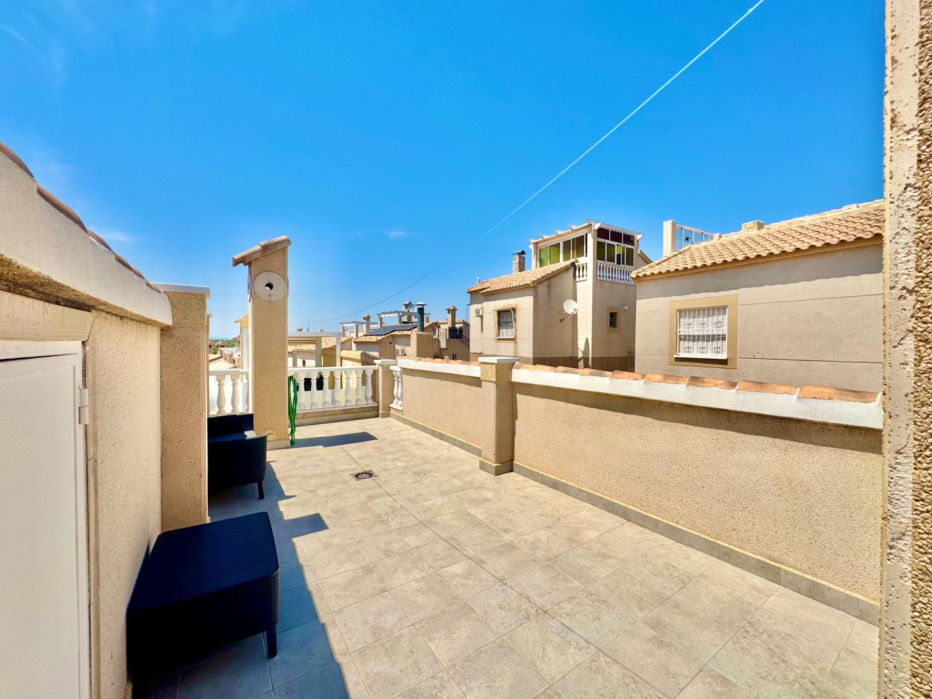 For sale - 2 Bedroom 1 Bathroom Town House in Playa Flamenca - La Florida  - Alicante