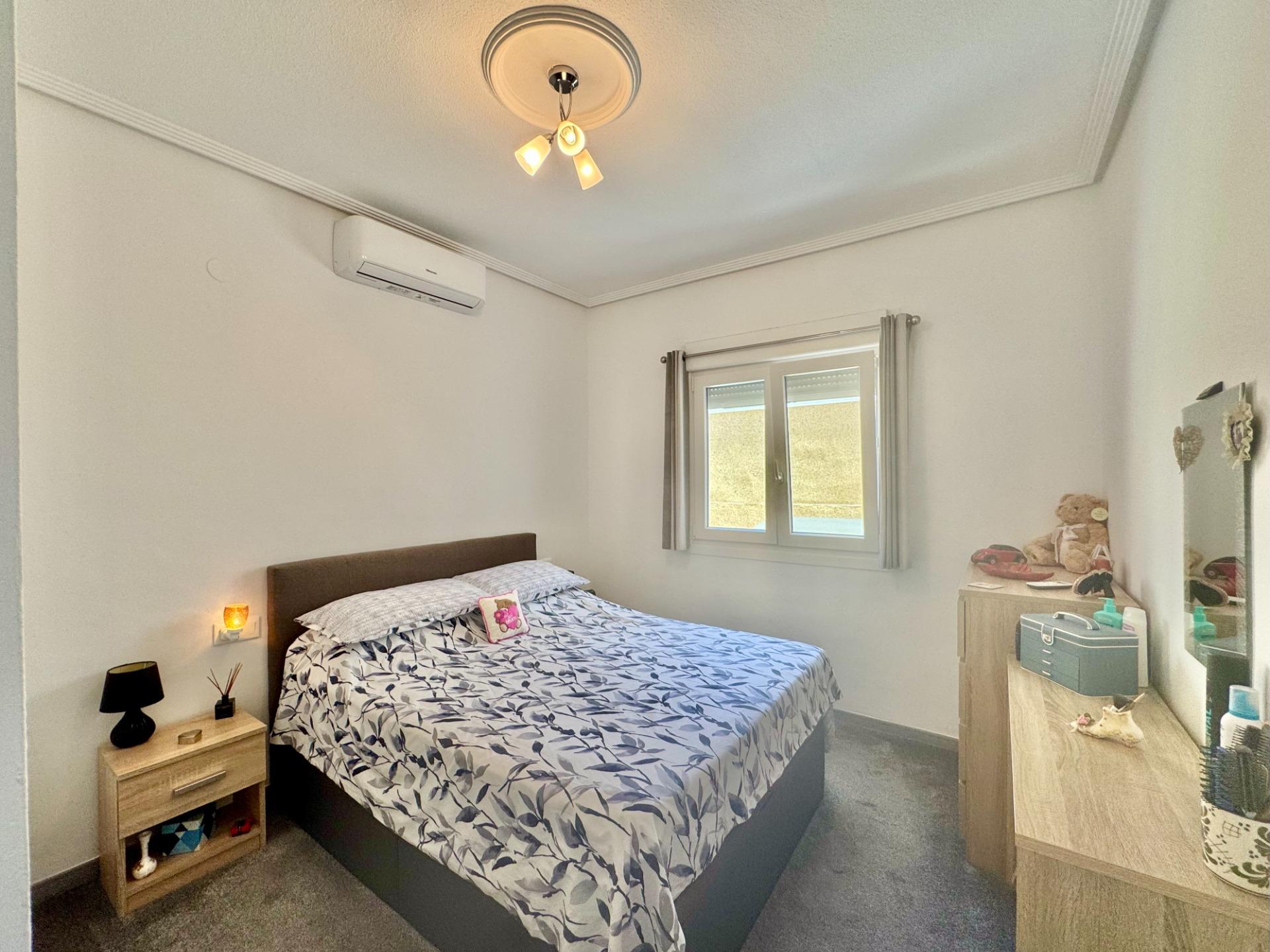 For sale - 2 Bedroom 1 Bathroom Town House in Playa Flamenca - La Florida  - Alicante