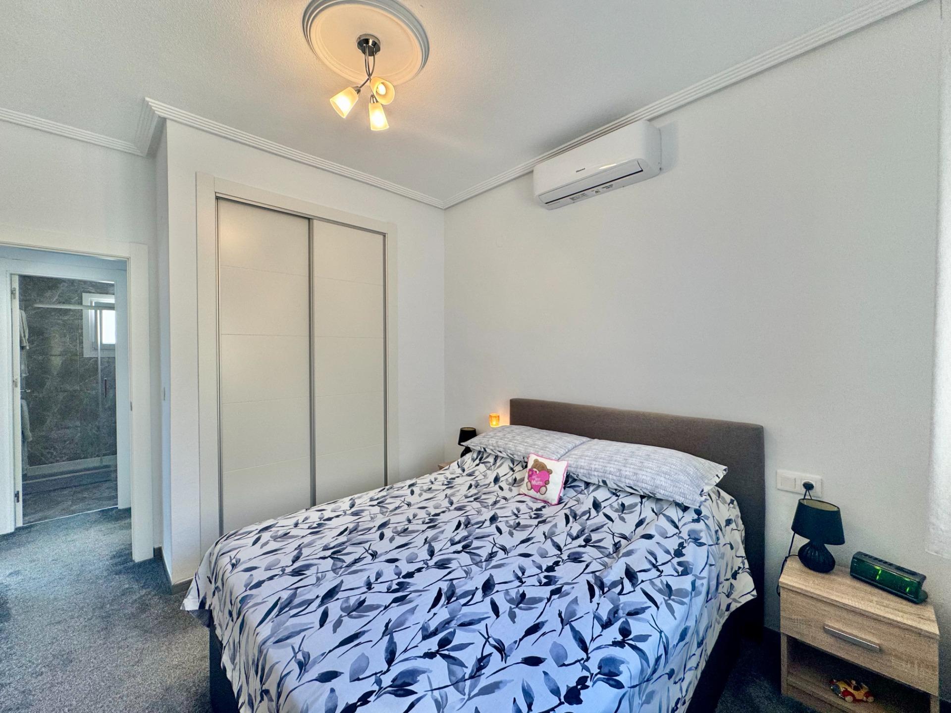 For sale - 2 Bedroom 1 Bathroom Town House in Playa Flamenca - La Florida  - Alicante
