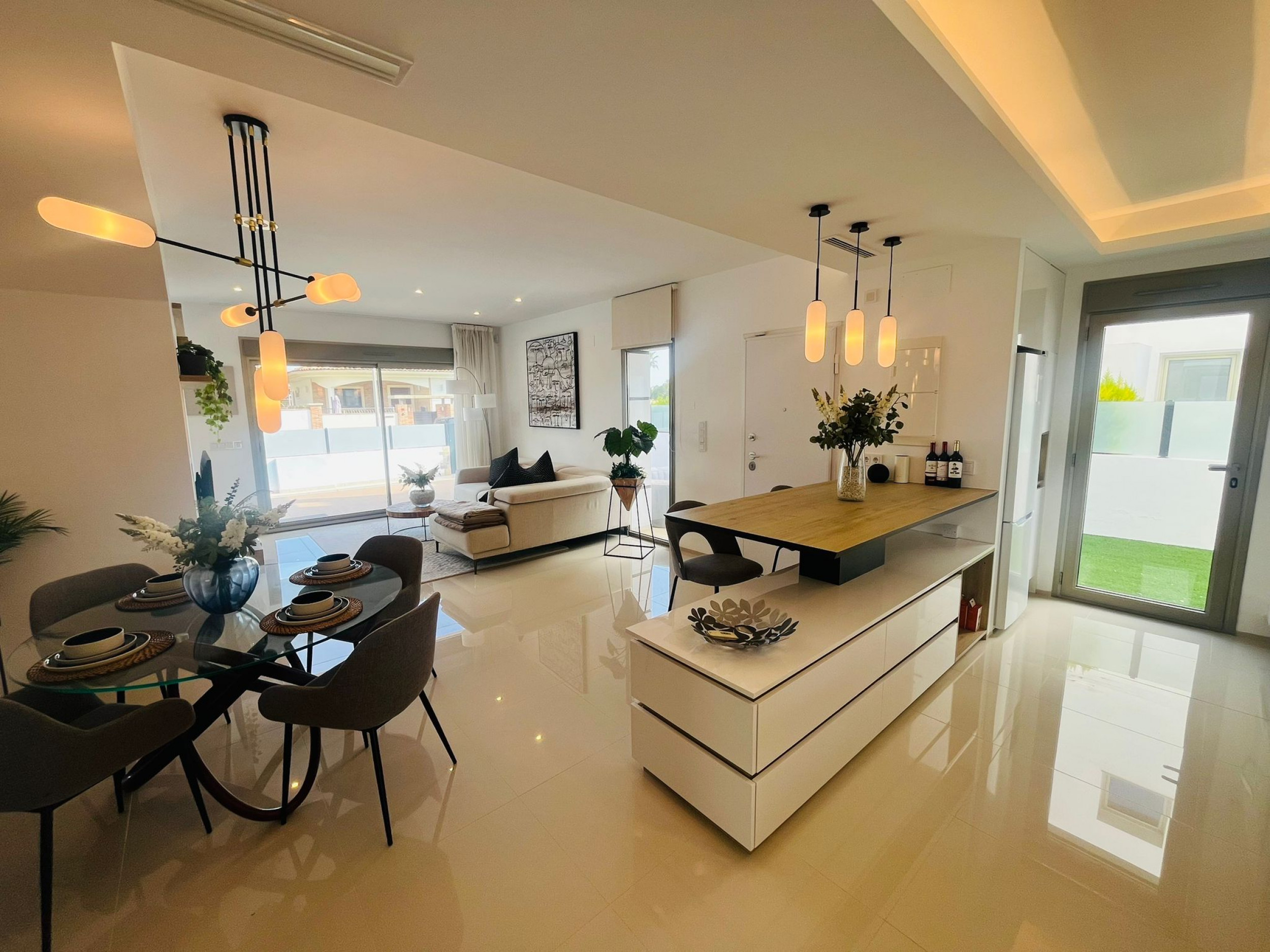 For sale - 3 Bedroom 3 Bathroom Villa in Los Alcazares - Costa Calida  - Murcia