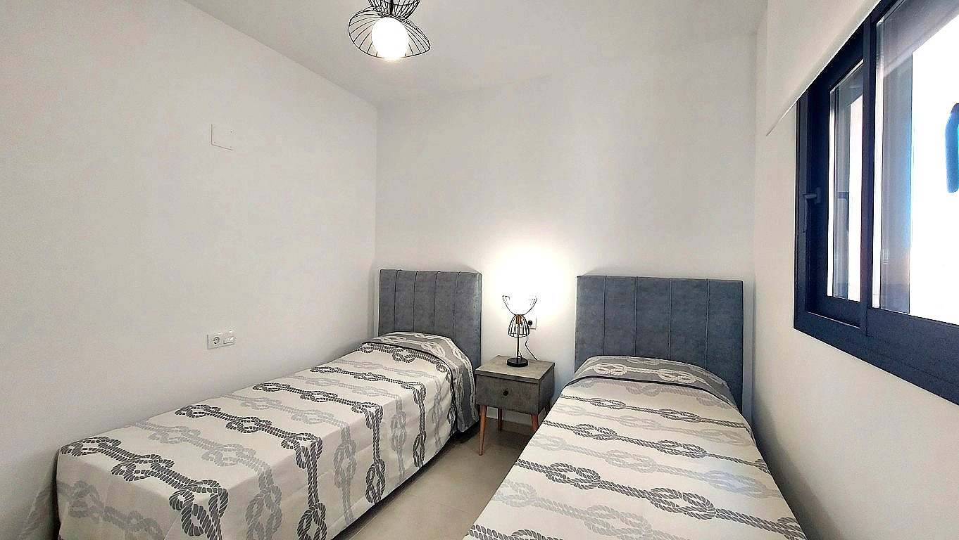 For sale - 2 Bedroom 2 Bathroom Apartment in Villamartin - Costa Blanca  - Alicante