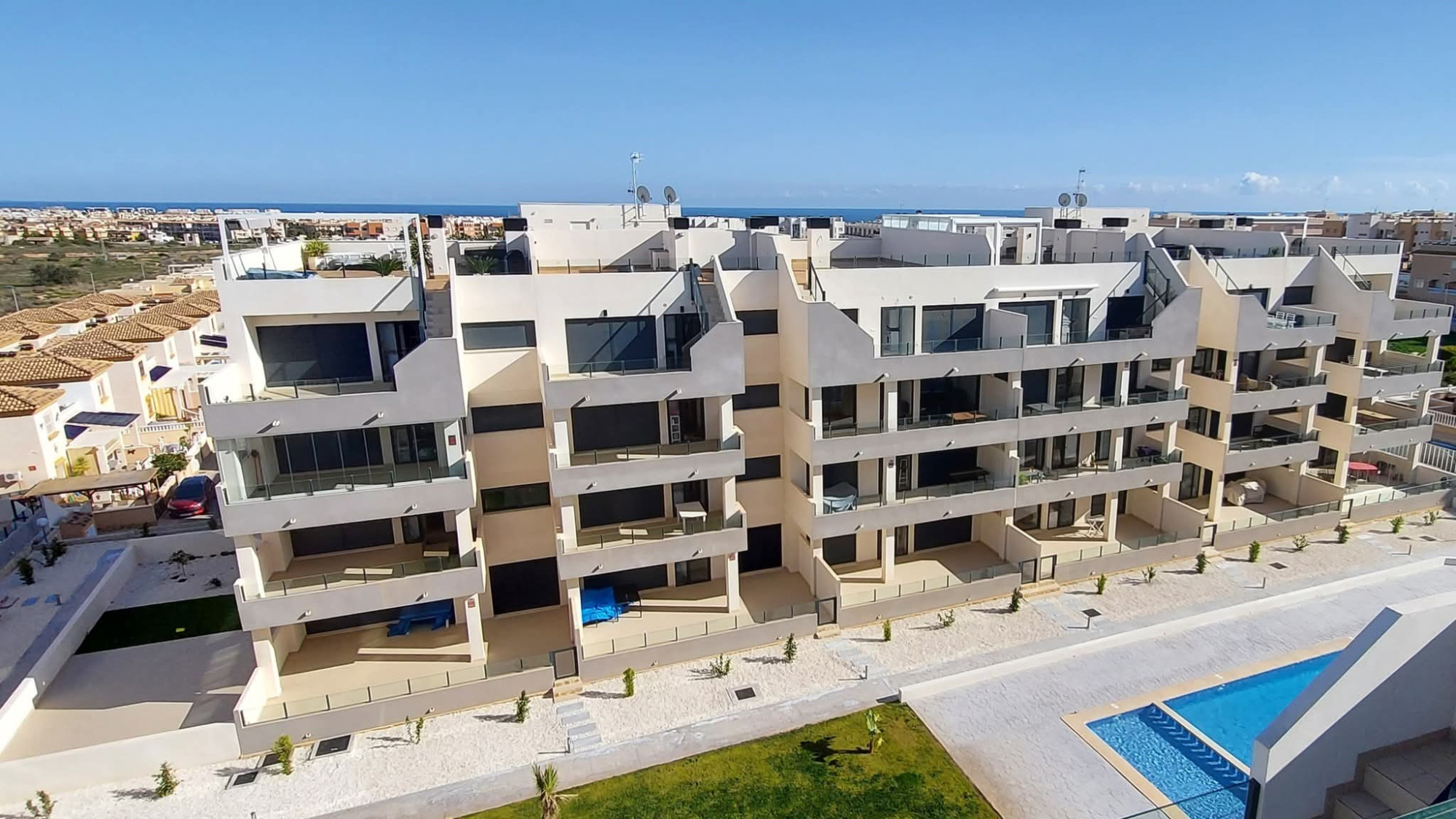 For sale - 2 Bedroom 2 Bathroom Apartment in Villamartin - Costa Blanca  - Alicante