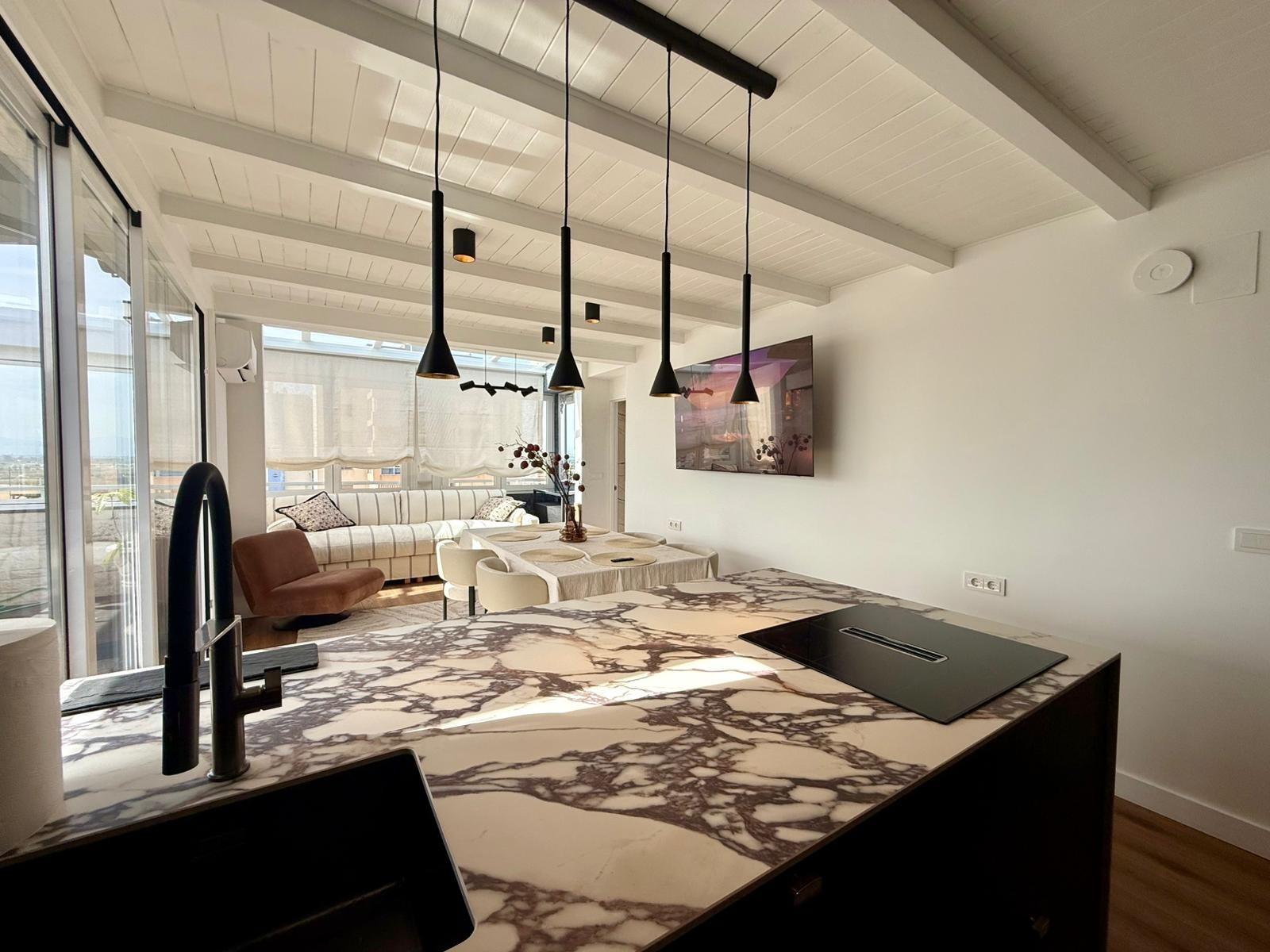 For sale - 4 Bedroom 3 Bathroom Apartment in Guardamar del Segura - Centro  - Alicante