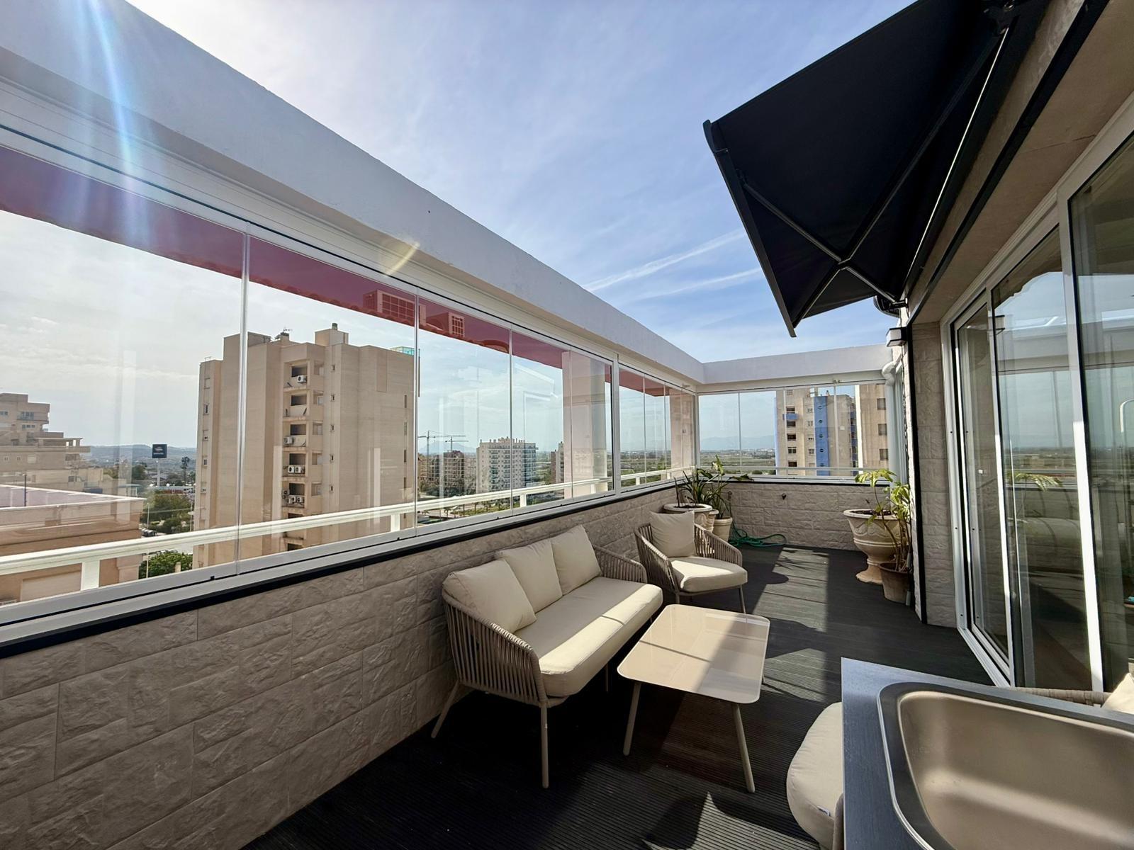 For sale - 4 Bedroom 3 Bathroom Apartment in Guardamar del Segura - Centro  - Alicante