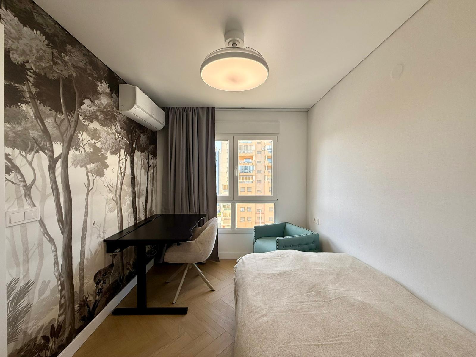 For sale - 4 Bedroom 3 Bathroom Apartment in Guardamar del Segura - Centro  - Alicante