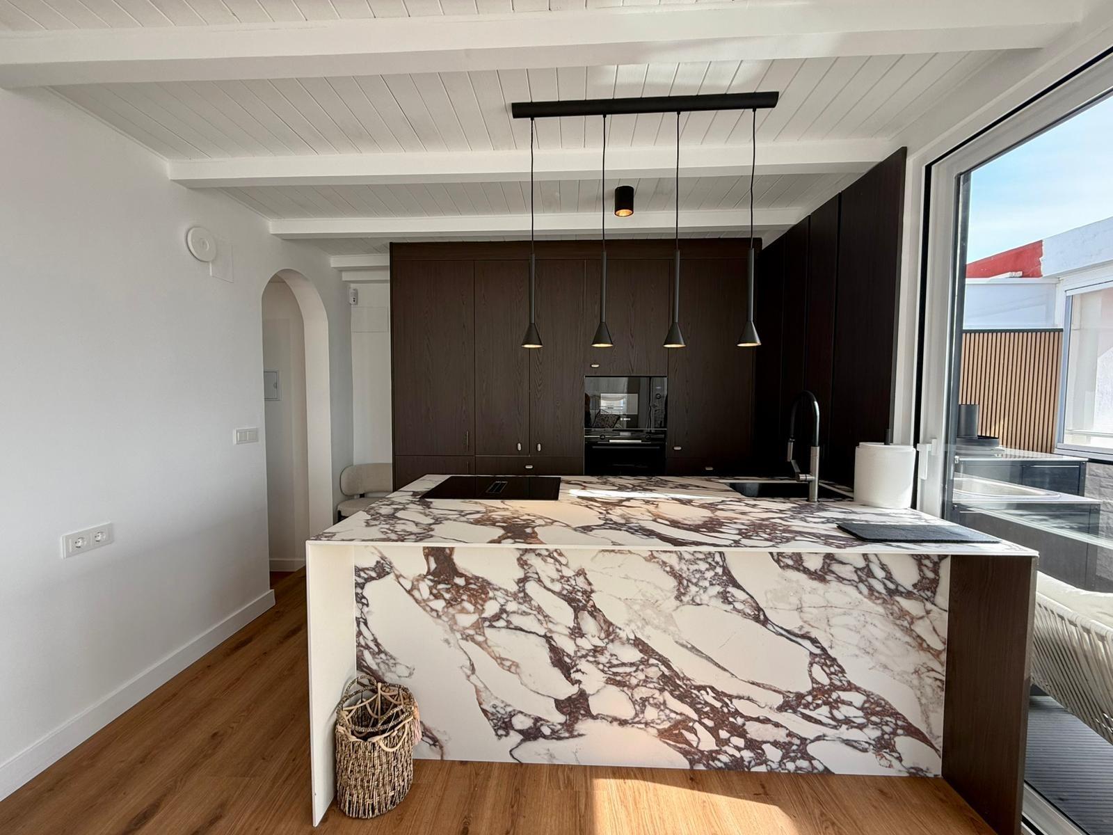 For sale - 4 Bedroom 3 Bathroom Apartment in Guardamar del Segura - Centro  - Alicante