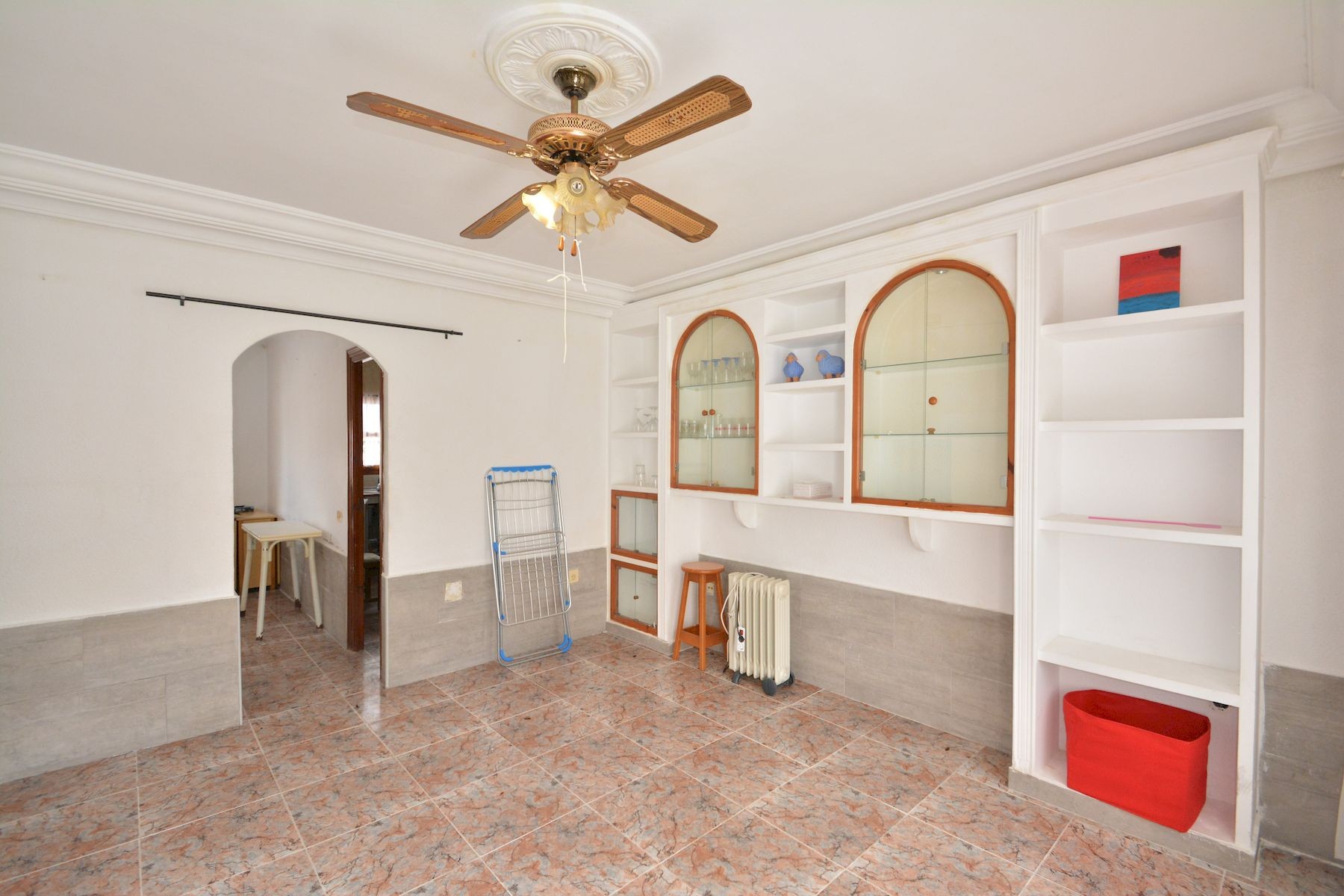For sale - 4 Bedroom 2 Bathroom Town House in Torrevieja - Costa Blanca  - Alicante