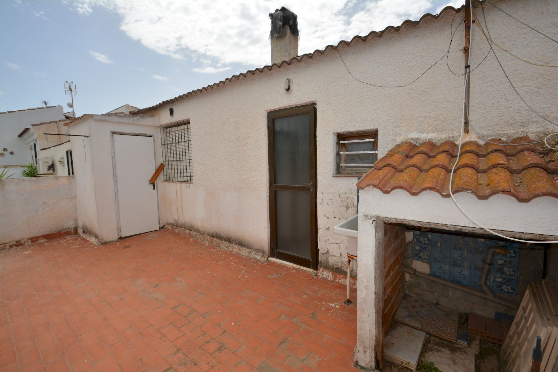 For sale - 4 Bedroom 2 Bathroom Town House in Torrevieja - Costa Blanca  - Alicante