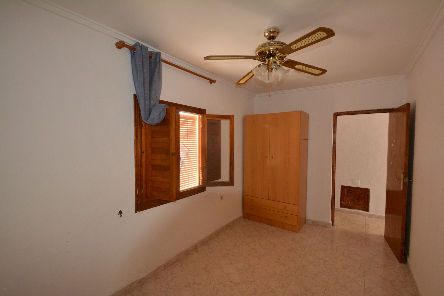 For sale - 4 Bedroom 2 Bathroom Town House in Torrevieja - Costa Blanca  - Alicante