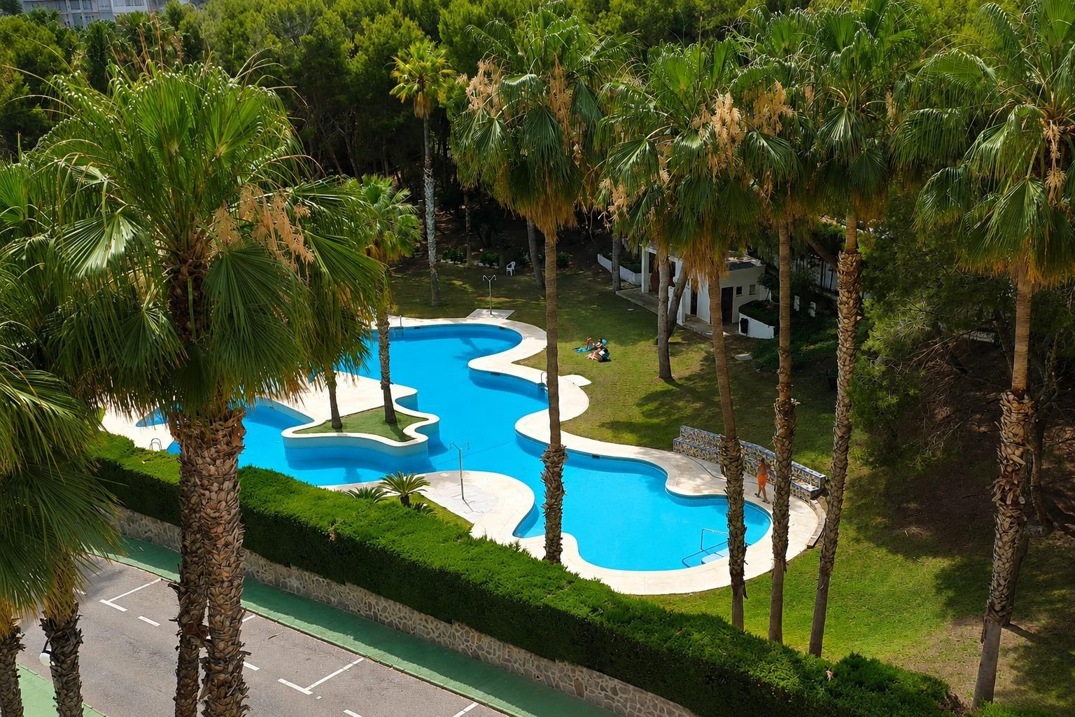 For sale - 2 Bedroom 1 Bathroom Apartment in Orihuela Costa - Altos De Campoamor  - Alicante