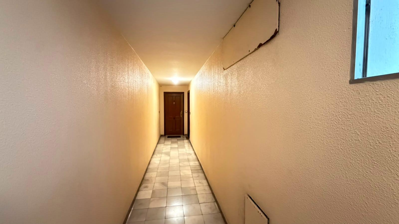 For sale - 3 Bedroom 2 Bathroom Apartment in Torrevieja - Centro - Muelle Pesquero  - Alicante