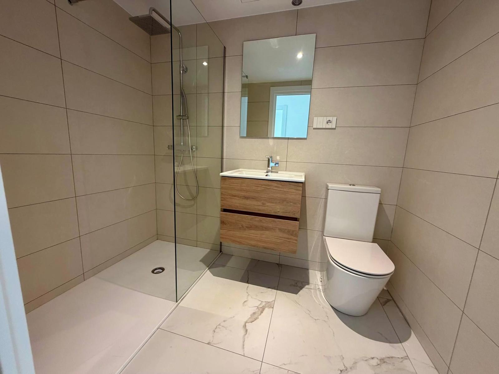 For sale - 2 Bedroom 2 Bathroom Apartment in Torrevieja - Punta Prima  - Alicante