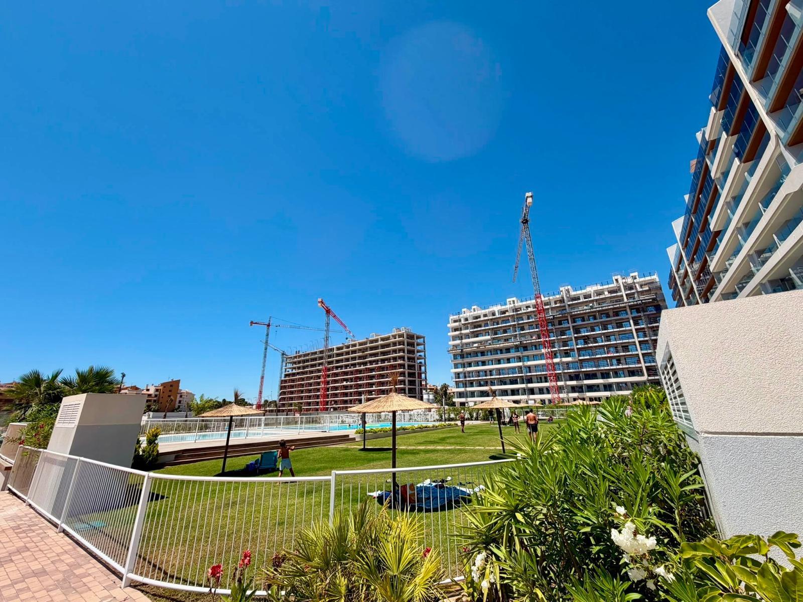For sale - 2 Bedroom 2 Bathroom Apartment in Torrevieja - Punta Prima  - Alicante