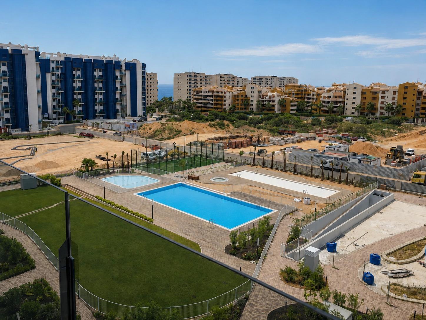 For sale - 2 Bedroom 2 Bathroom Apartment in Torrevieja - Punta Prima  - Alicante