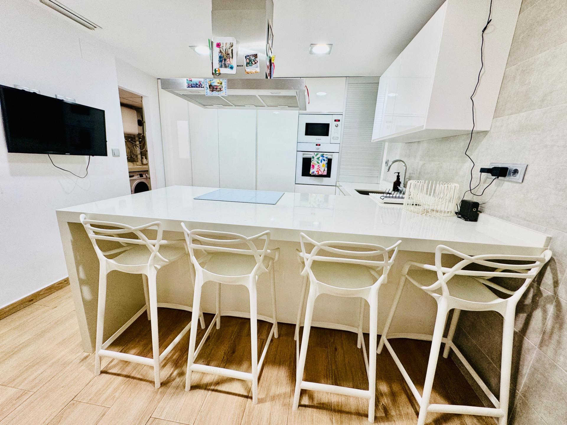 For sale - 3 Bedroom 2 Bathroom Apartment in Pilar de La Horadada - Zona Pueblo  - Alicante