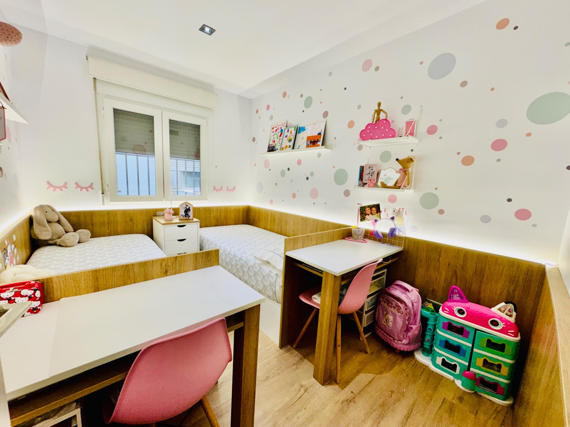 For sale - 3 Bedroom 2 Bathroom Apartment in Pilar de La Horadada - Zona Pueblo  - Alicante