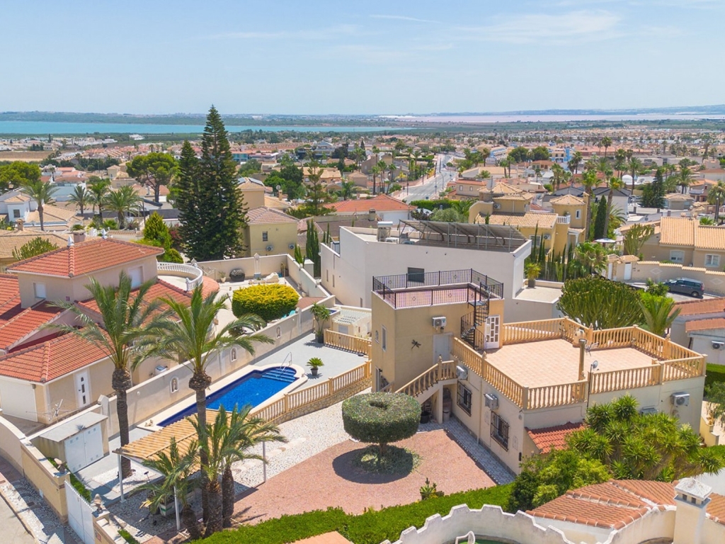 3 Bedroom 2 Bathroom Villa in Ciudad Quesada