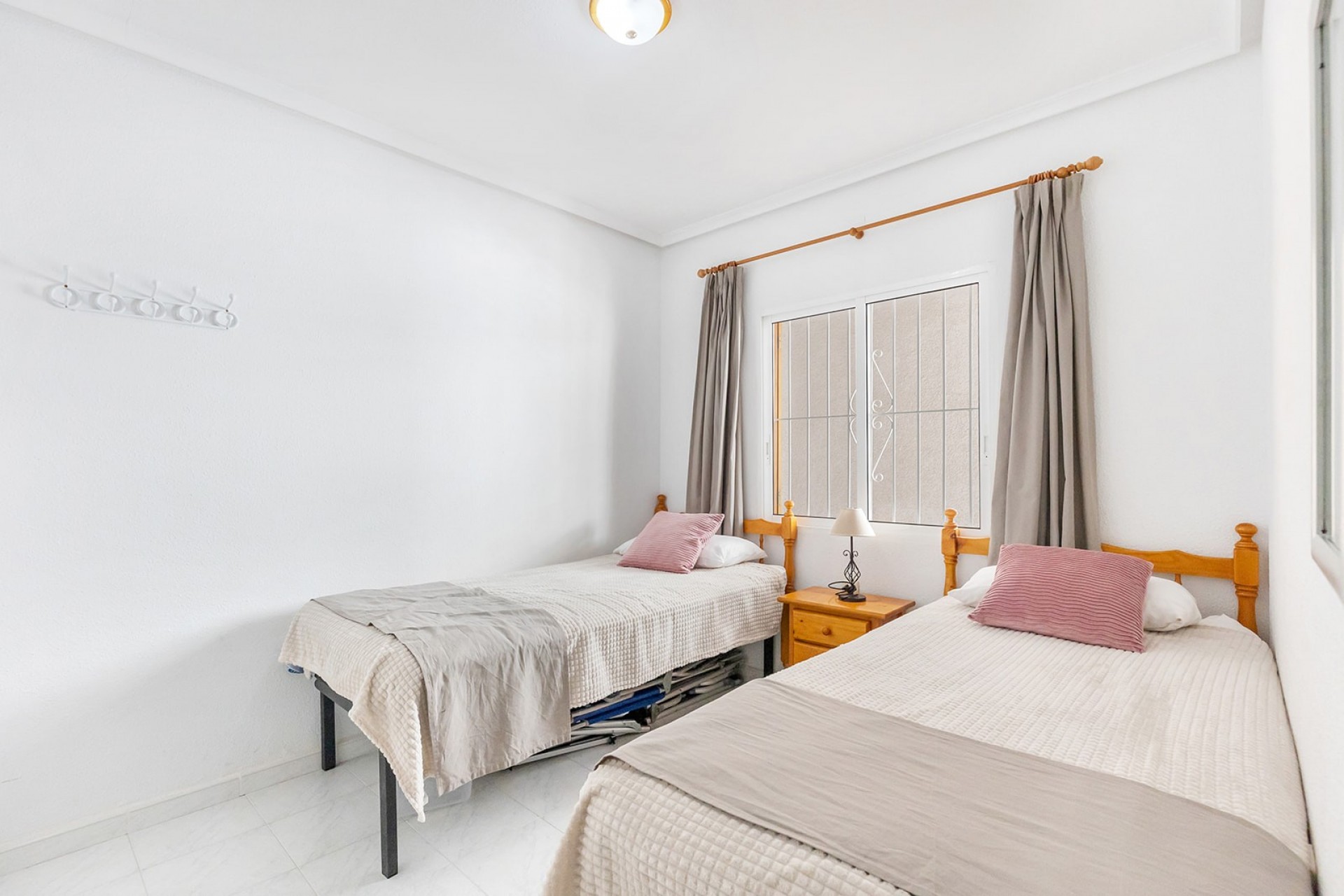 For sale - 2 Bedroom 1 Bathroom Apartment in La Mata - Costa Blanca  - Alicante