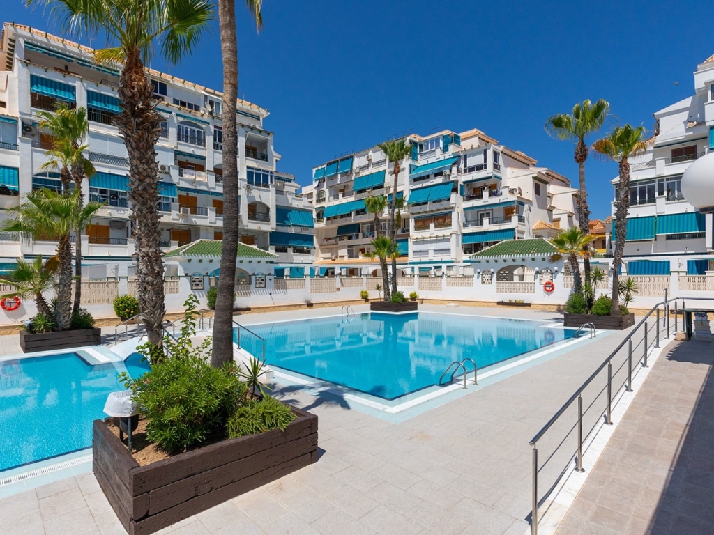 2 Bedroom 1 Bathroom Apartment in La Mata
