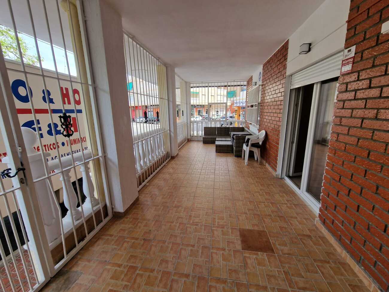 For sale - 3 Bedroom 1 Bathroom Apartment in Torrevieja - Costa Blanca  - Alicante