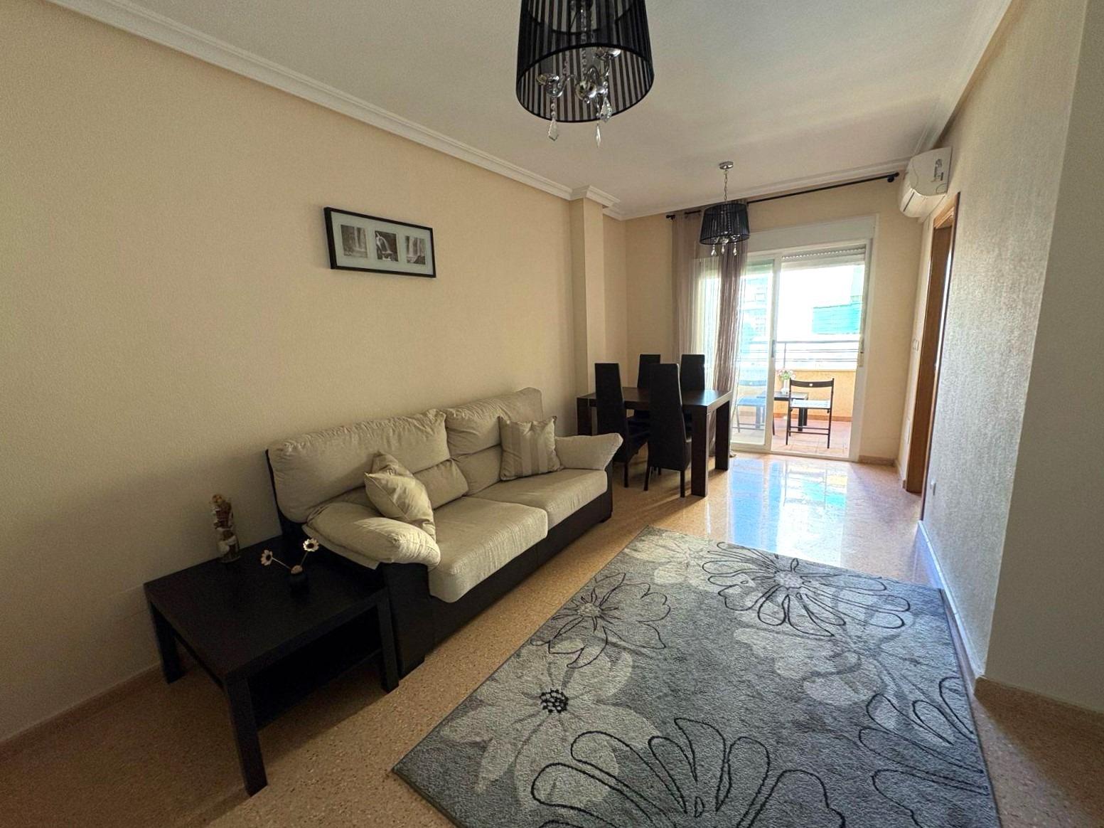 For sale - 2 Bedroom 1 Bathroom Apartment in Torrevieja - Centro  - Alicante