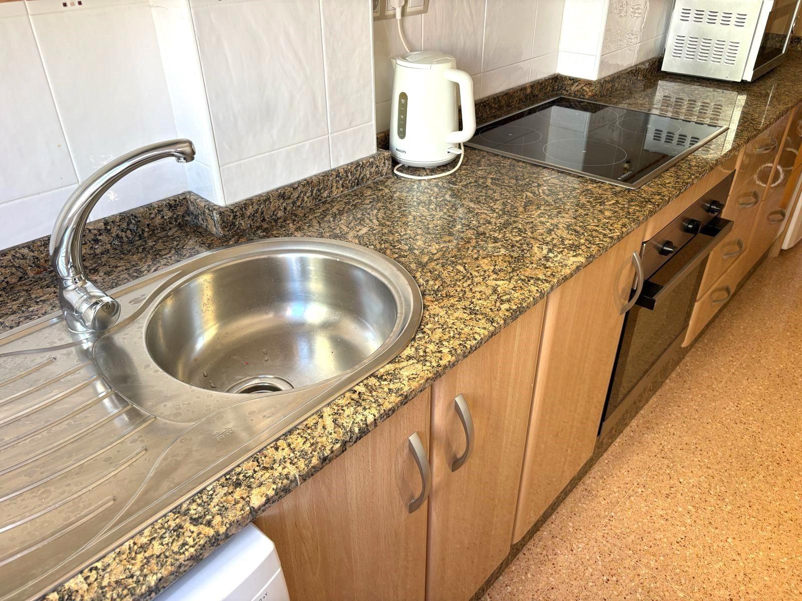 For sale - 2 Bedroom 1 Bathroom Apartment in Torrevieja - Centro  - Alicante