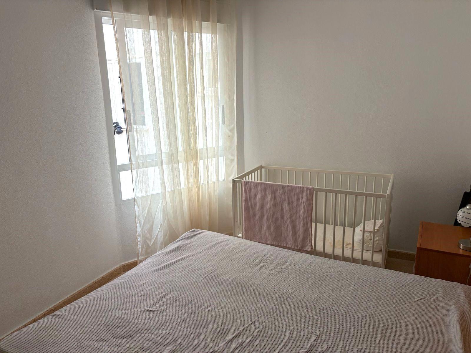 For sale - 2 Bedroom 1 Bathroom Apartment in Torrevieja - Centro  - Alicante