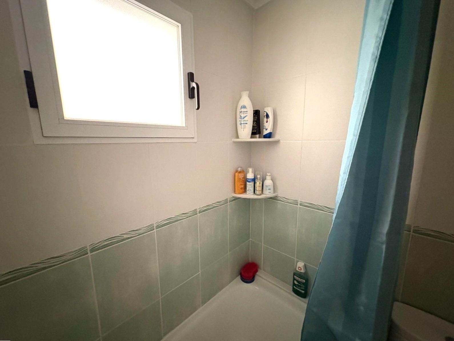 For sale - 2 Bedroom 1 Bathroom Apartment in Torrevieja - Centro  - Alicante