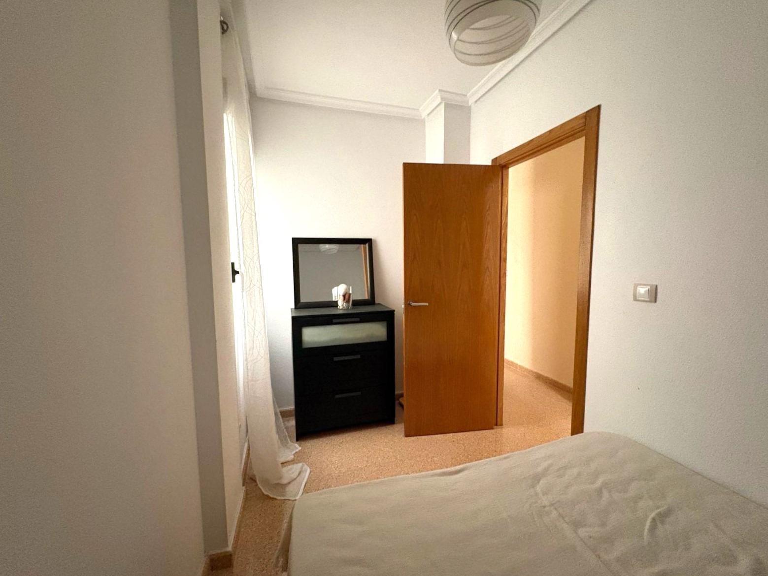 For sale - 2 Bedroom 1 Bathroom Apartment in Torrevieja - Centro  - Alicante