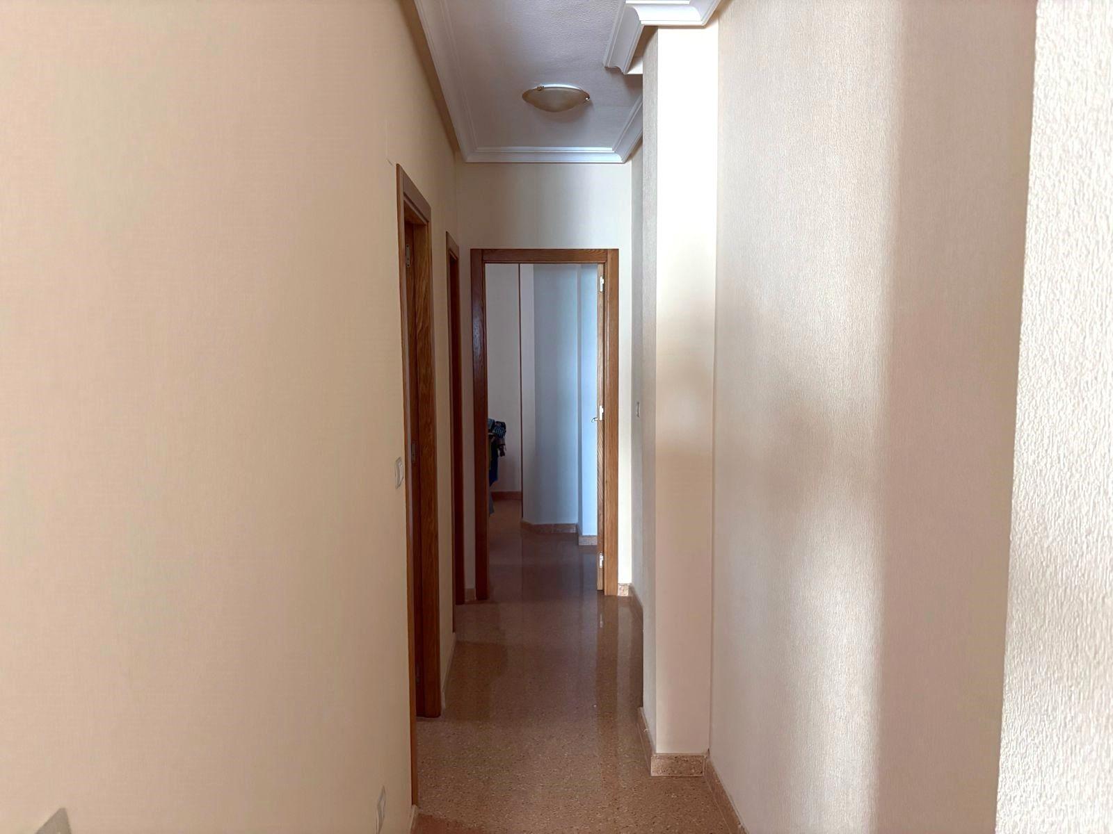 For sale - 2 Bedroom 1 Bathroom Apartment in Torrevieja - Centro  - Alicante