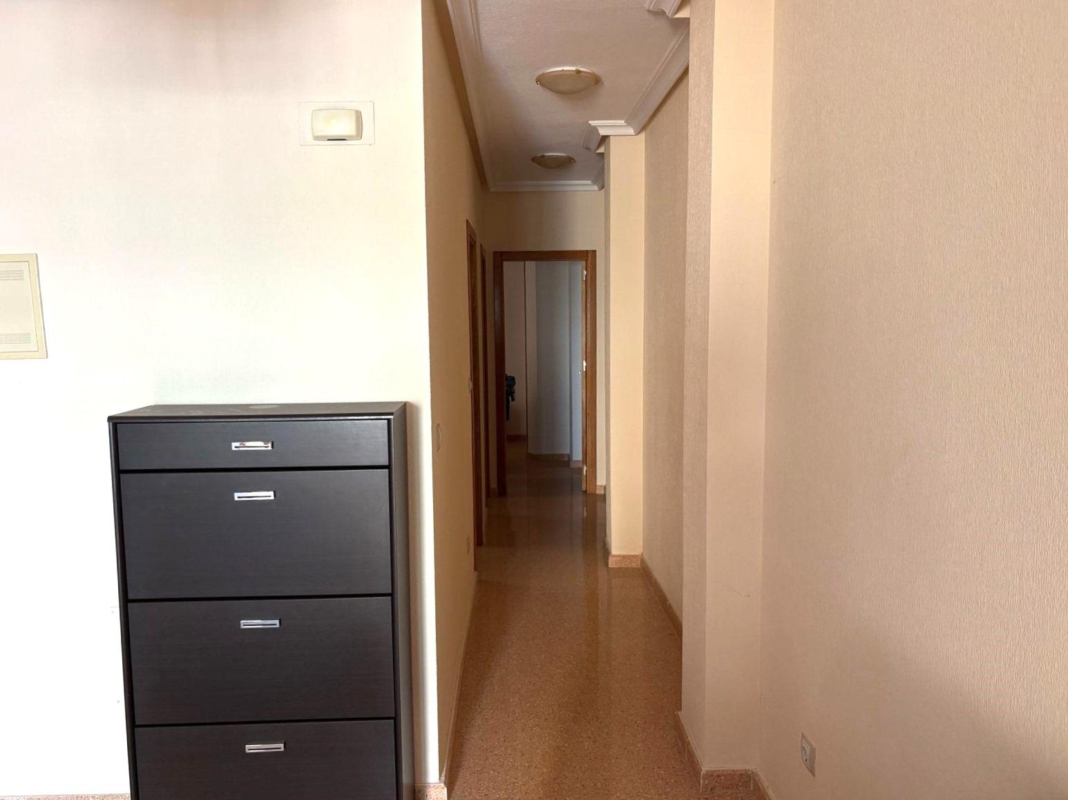 For sale - 2 Bedroom 1 Bathroom Apartment in Torrevieja - Centro  - Alicante
