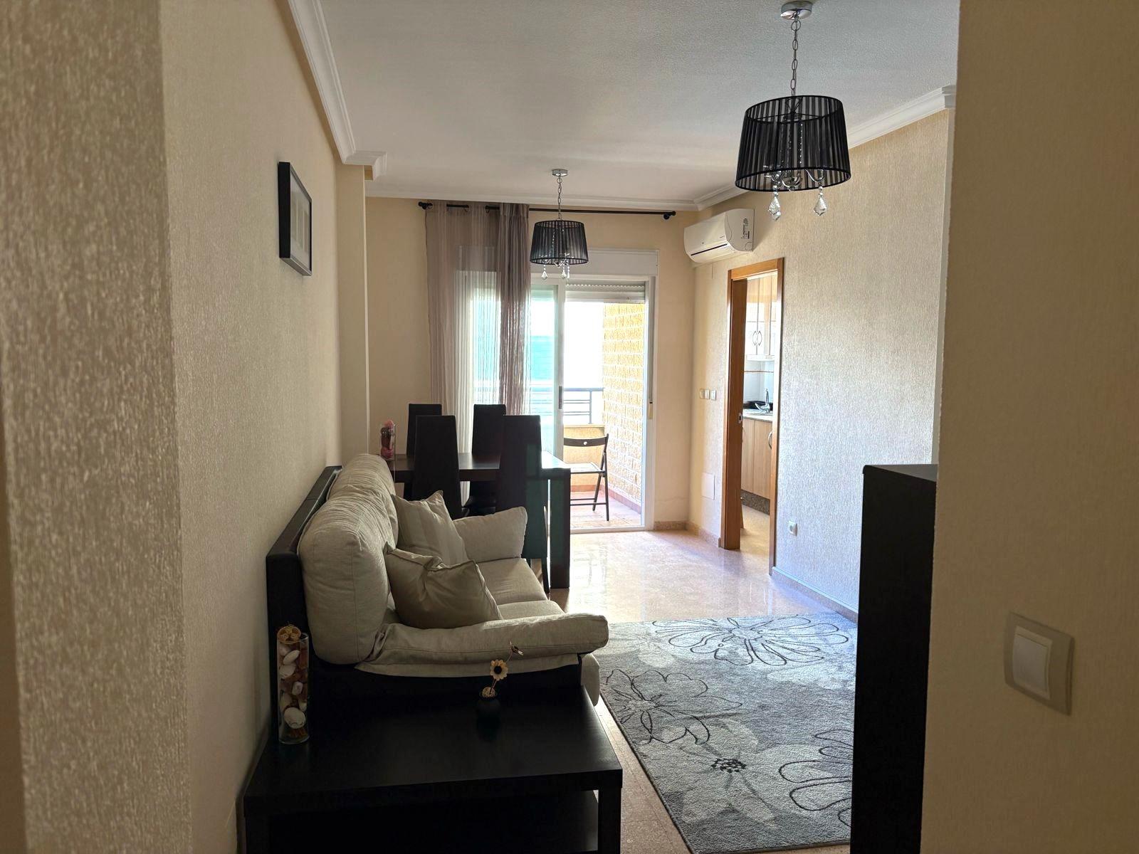 For sale - 2 Bedroom 1 Bathroom Apartment in Torrevieja - Centro  - Alicante
