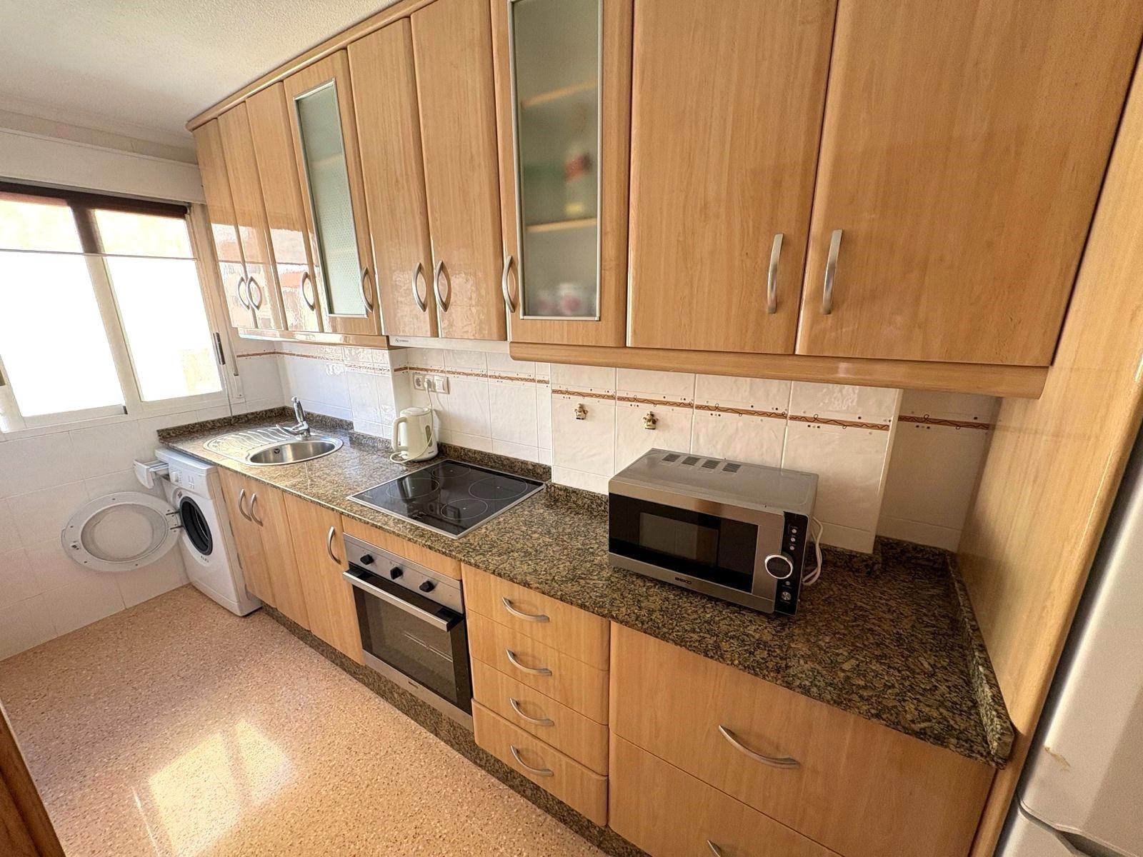 For sale - 2 Bedroom 1 Bathroom Apartment in Torrevieja - Centro  - Alicante