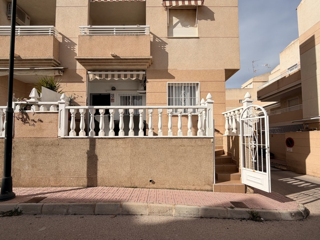 2 Bedroom 1 Bathroom Apartment in Torrevieja