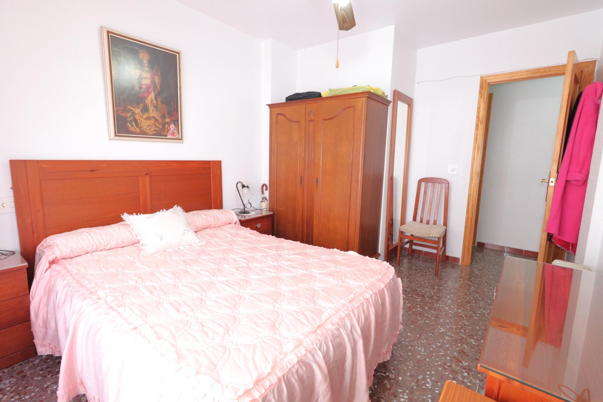 For sale - 3 Bedroom 1 Bathroom Apartment in Torrevieja - Acequion  - Alicante