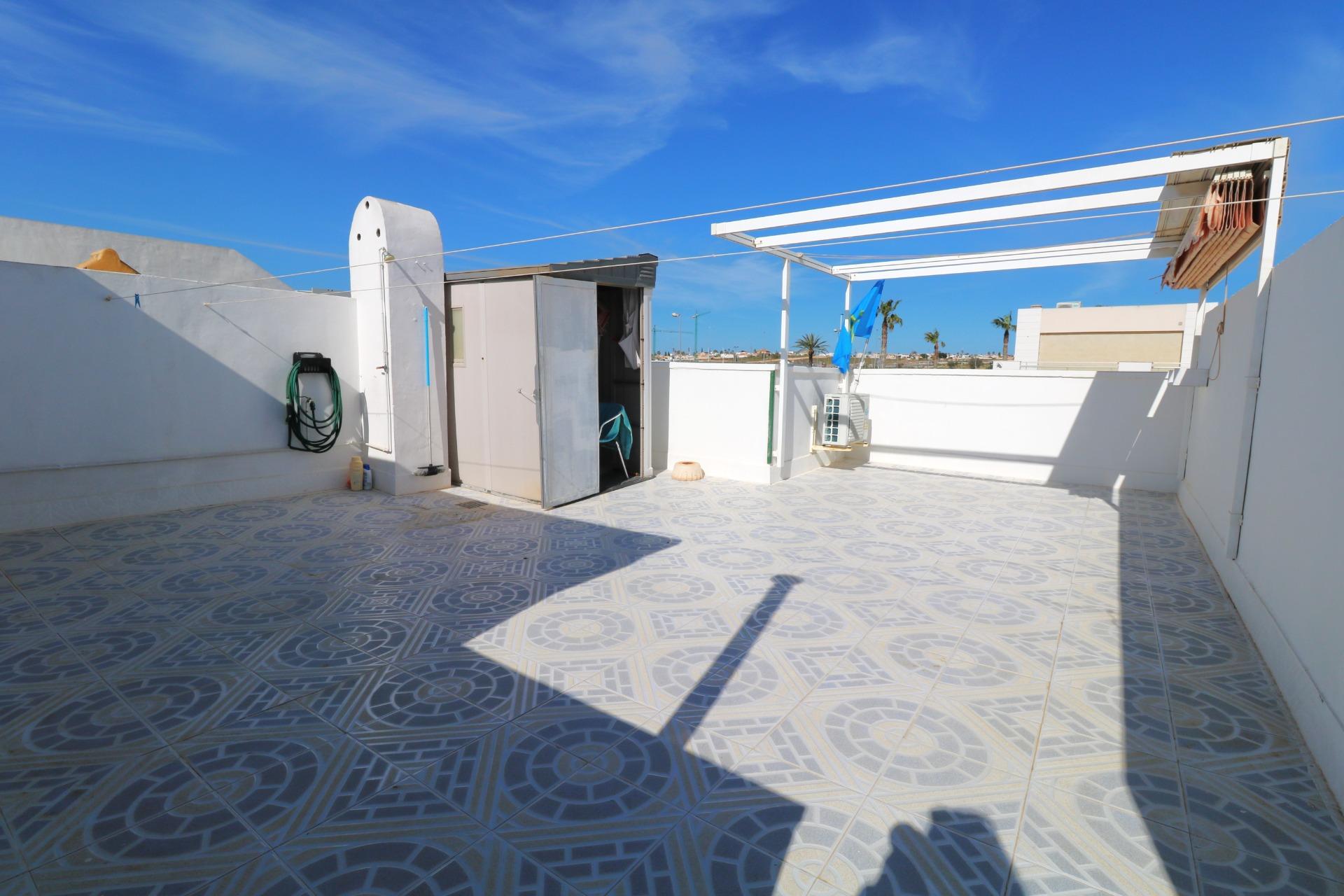 For sale - 2 Bedroom 1 Bathroom Bungalow in Torrevieja - El Limonar  - Alicante