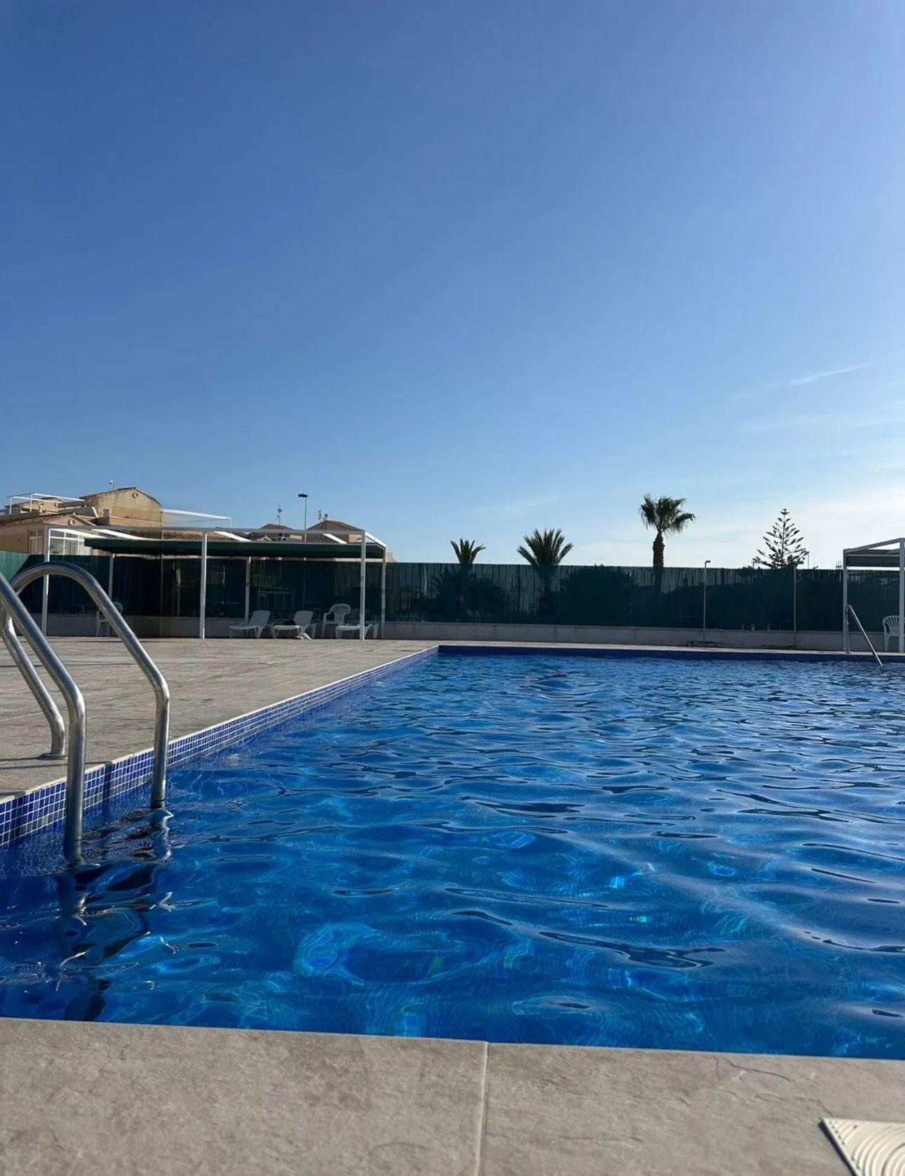 For sale - 2 Bedroom 1 Bathroom Town House in Torrevieja - La Siesta - El Salado - Torreta  - Alicante