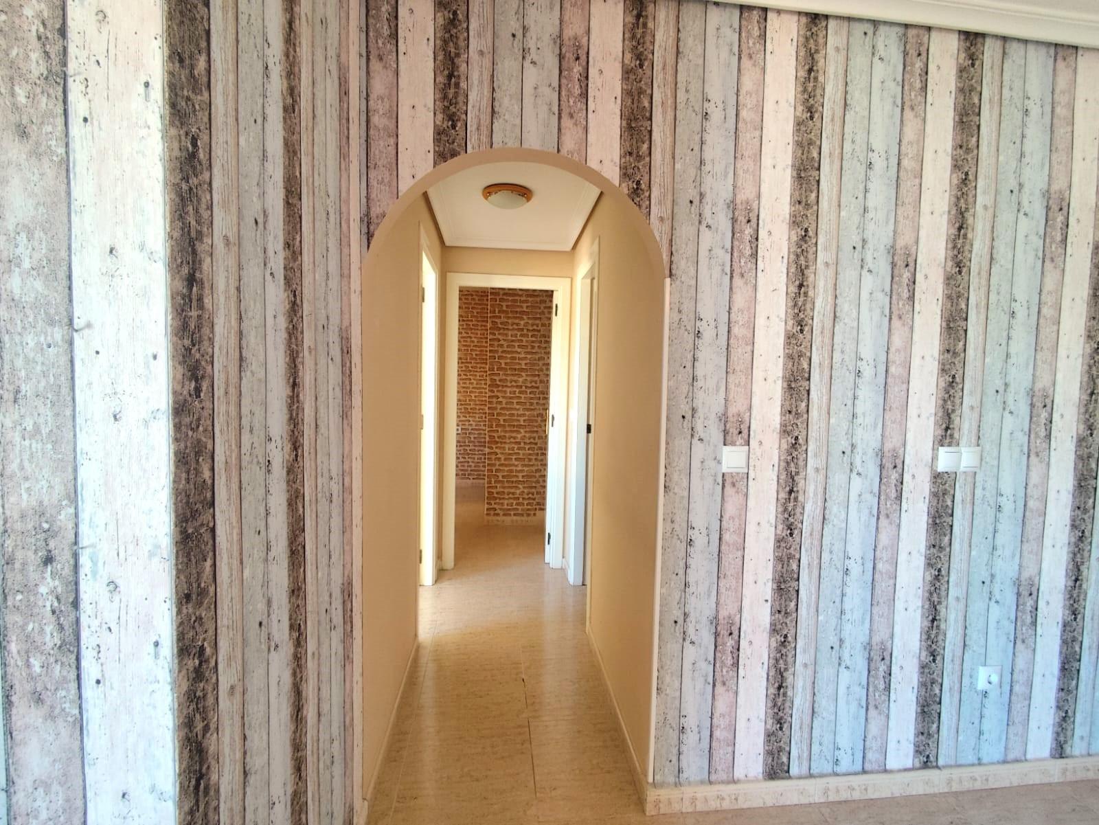 For sale - 2 Bedroom 1 Bathroom Apartment in Torrevieja - Centro  - Alicante