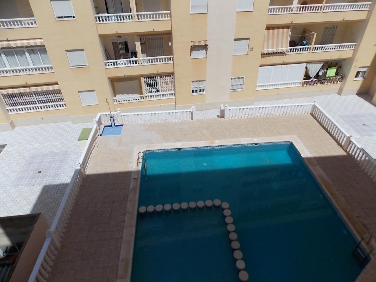 For sale - 2 Bedroom 1 Bathroom Apartment in Torrevieja - Torrevieja  - Alicante