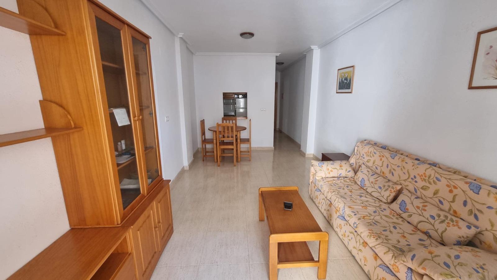 For sale - 2 Bedroom 1 Bathroom Apartment in Torrevieja - Torrevieja  - Alicante