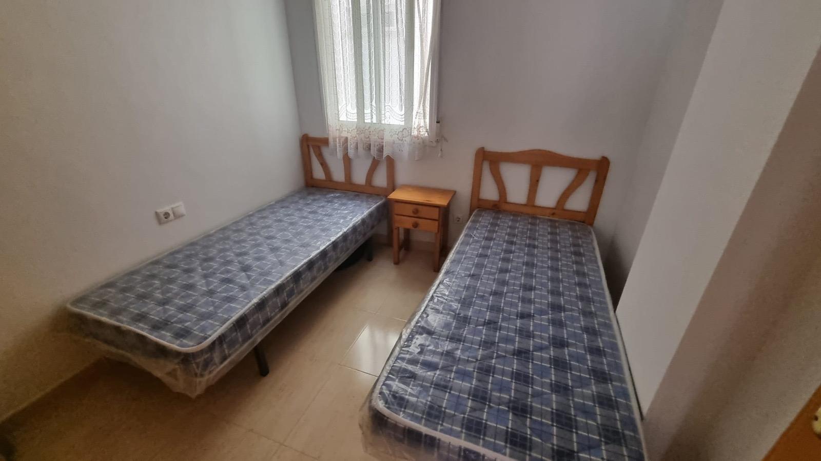 For sale - 2 Bedroom 1 Bathroom Apartment in Torrevieja - Torrevieja  - Alicante