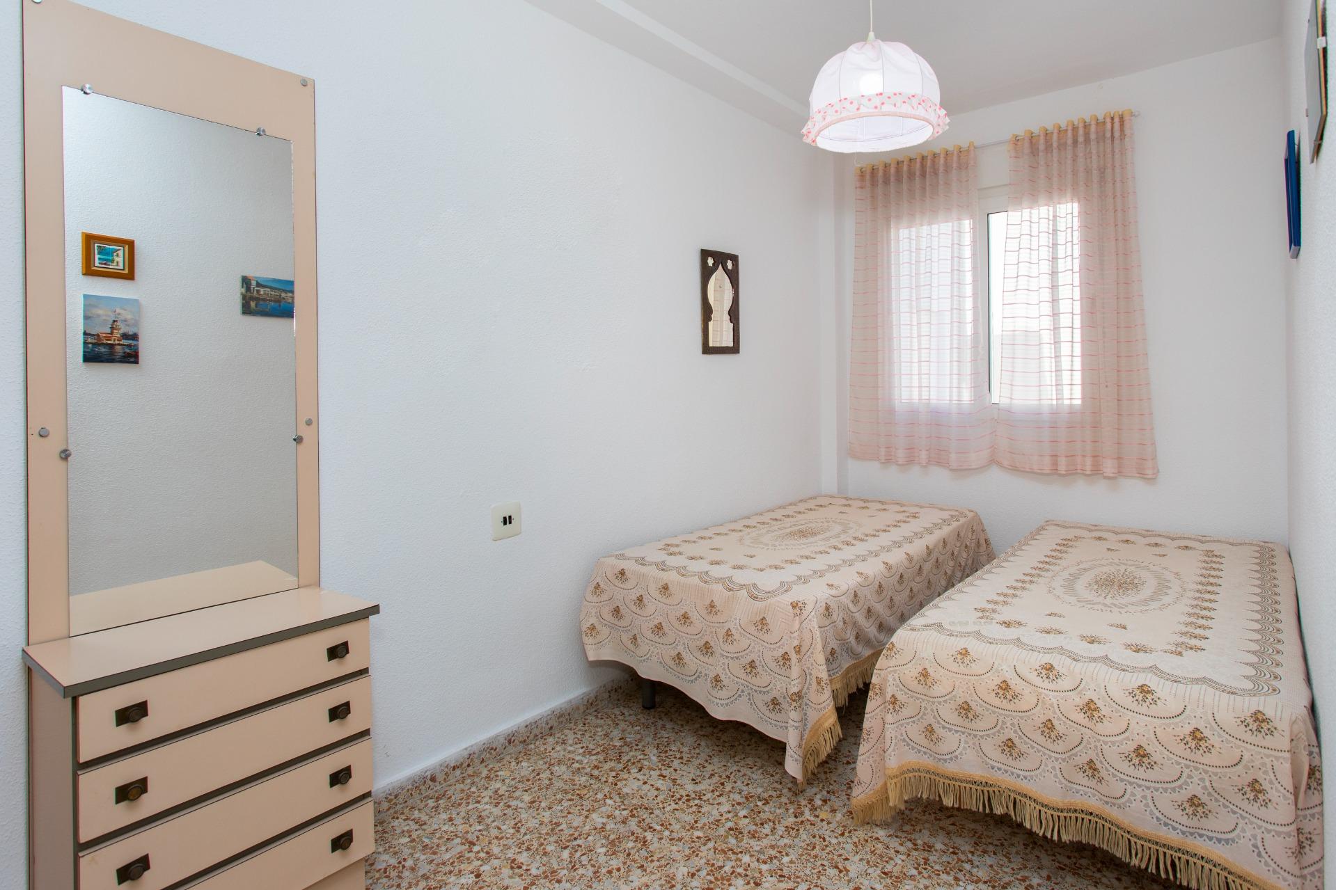 For sale - 3 Bedroom 2 Bathroom Penthouse in Torrevieja - Playa Del Cura  - Alicante