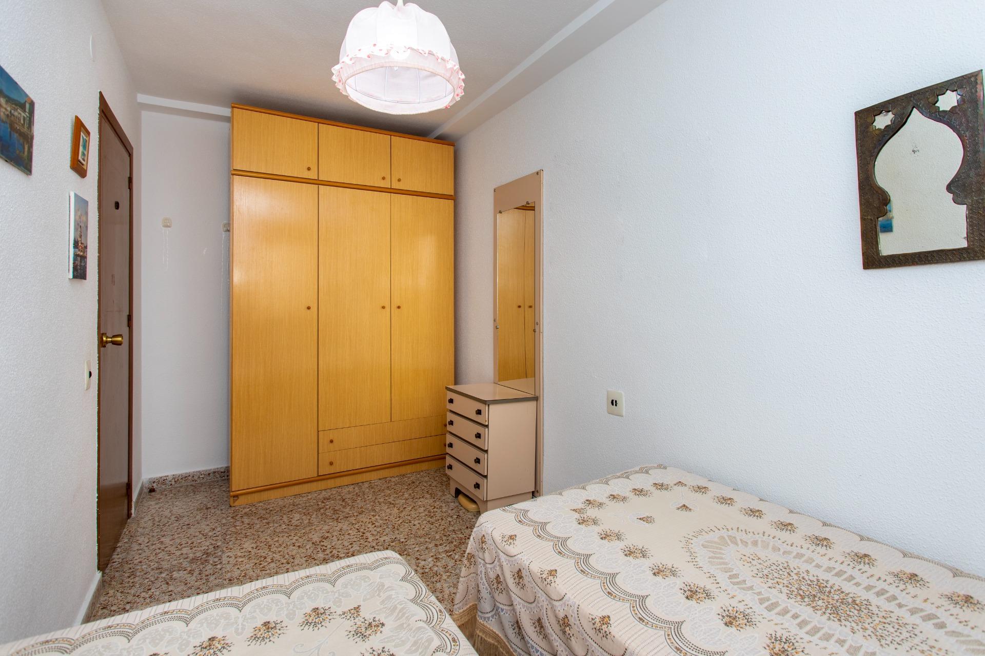 For sale - 3 Bedroom 2 Bathroom Penthouse in Torrevieja - Playa Del Cura  - Alicante