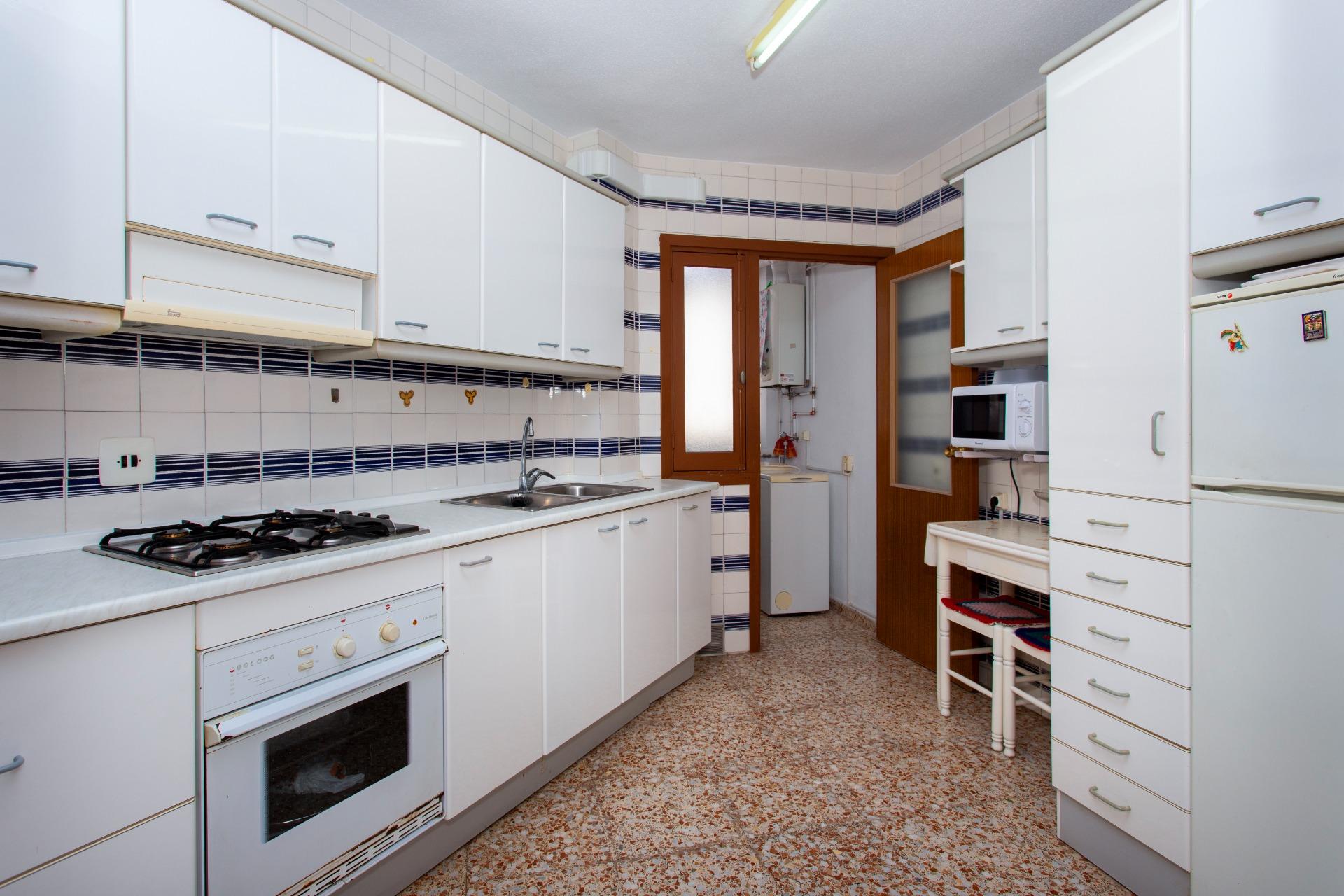 For sale - 3 Bedroom 2 Bathroom Penthouse in Torrevieja - Playa Del Cura  - Alicante